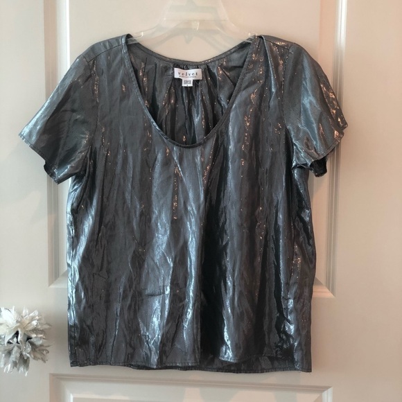 Velvet by Graham & Spencer Metallic Top Size S - Picture 5 of 15